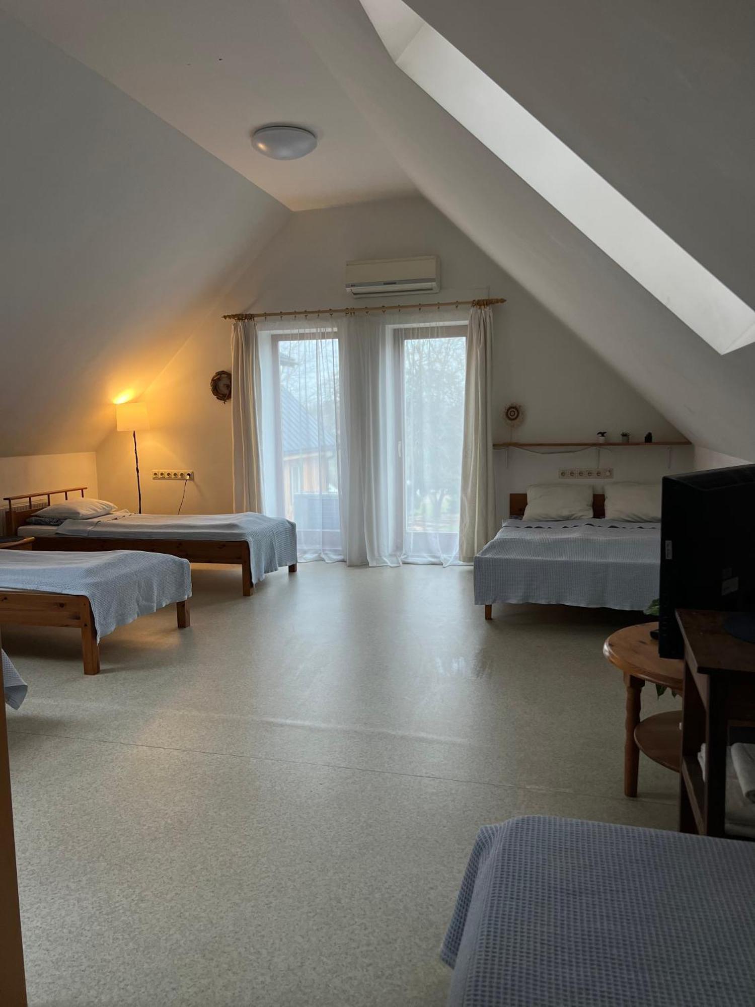 Maza Kapa Hotel Koknese Ngoại thất bức ảnh